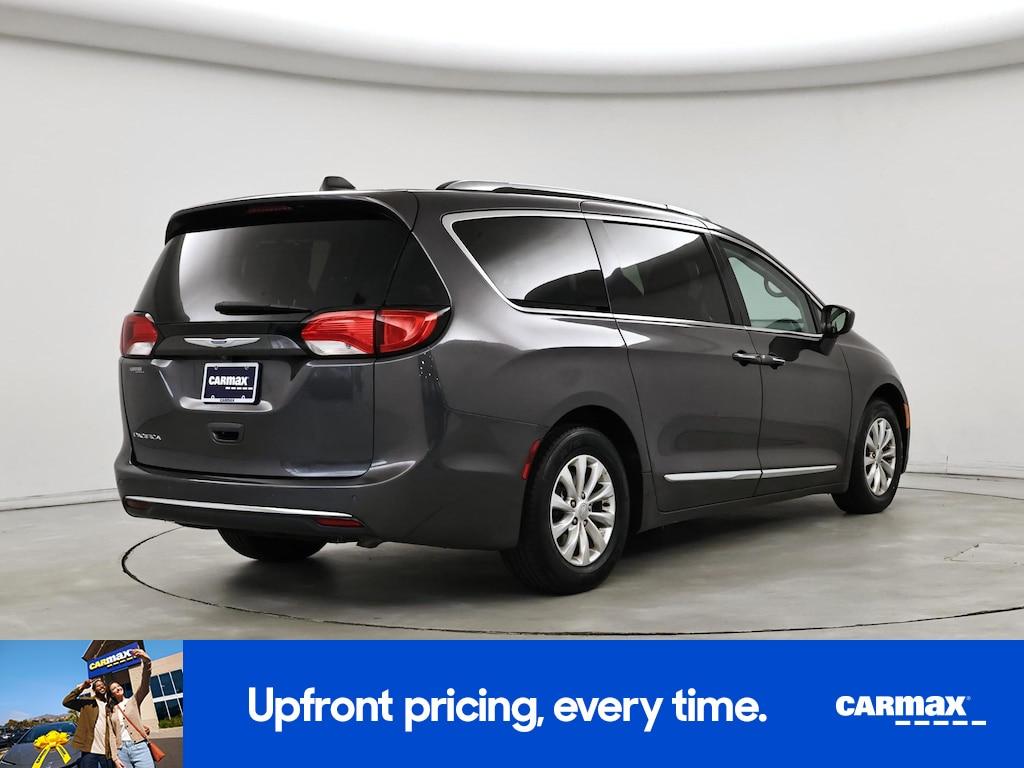 used 2018 Chrysler Pacifica car, priced at $25,998