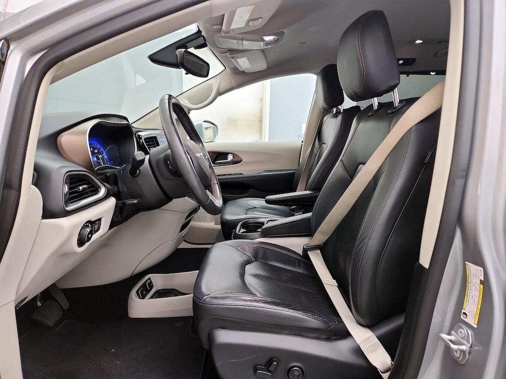 used 2018 Chrysler Pacifica car, priced at $26,998