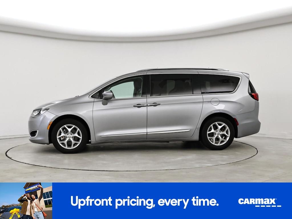 used 2018 Chrysler Pacifica car, priced at $26,998