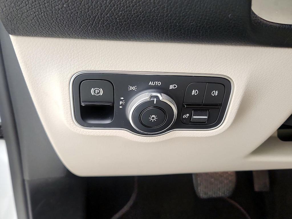 used 2022 Mercedes-Benz GLB 250 car, priced at $28,998