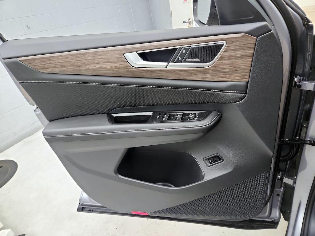 used 2024 Volkswagen Atlas car, priced at $45,998