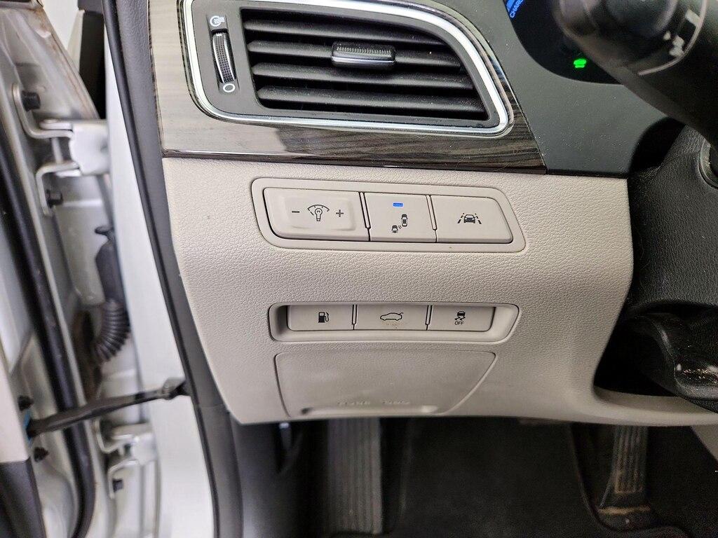 used 2016 Hyundai Sonata Hybrid car, priced at $15,998