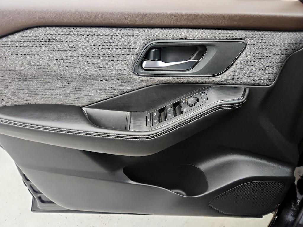 used 2021 Nissan Rogue car, priced at $21,998
