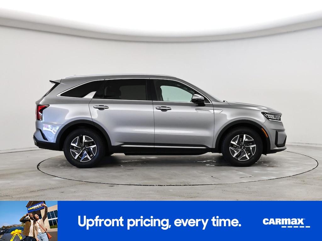 used 2021 Kia Sorento Hybrid car, priced at $25,998