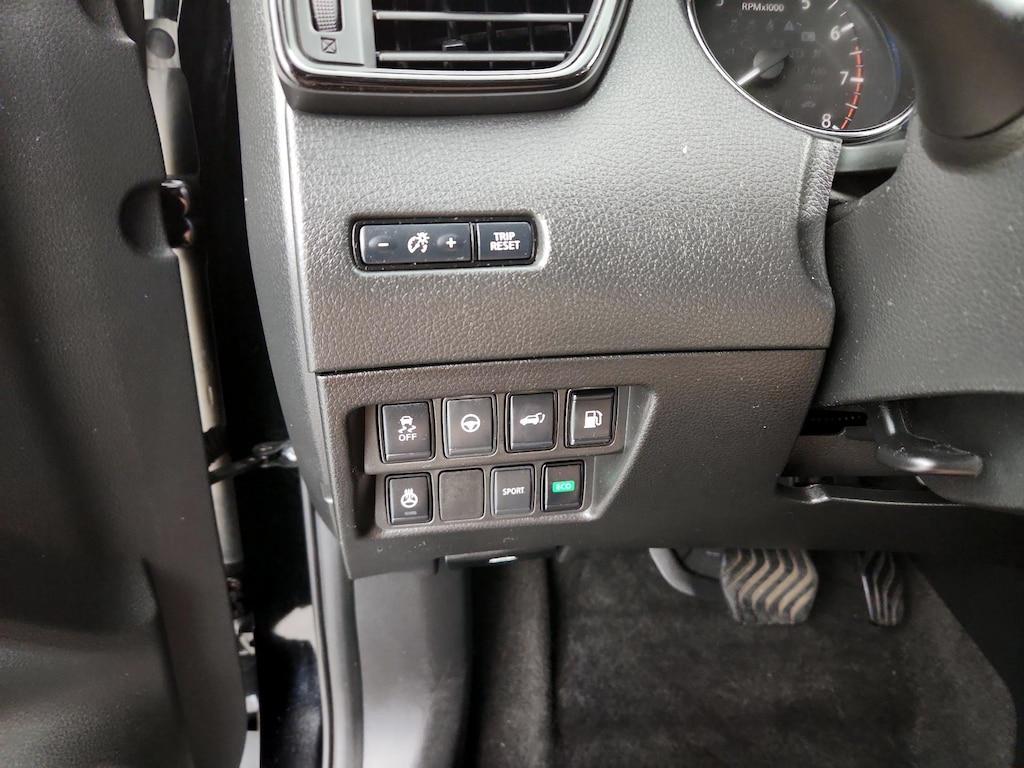 used 2019 Nissan Rogue car, priced at $17,998
