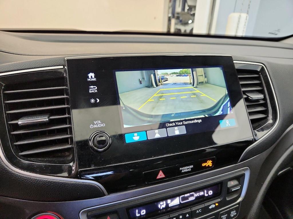 used 2020 Honda Pilot car, priced at $29,998