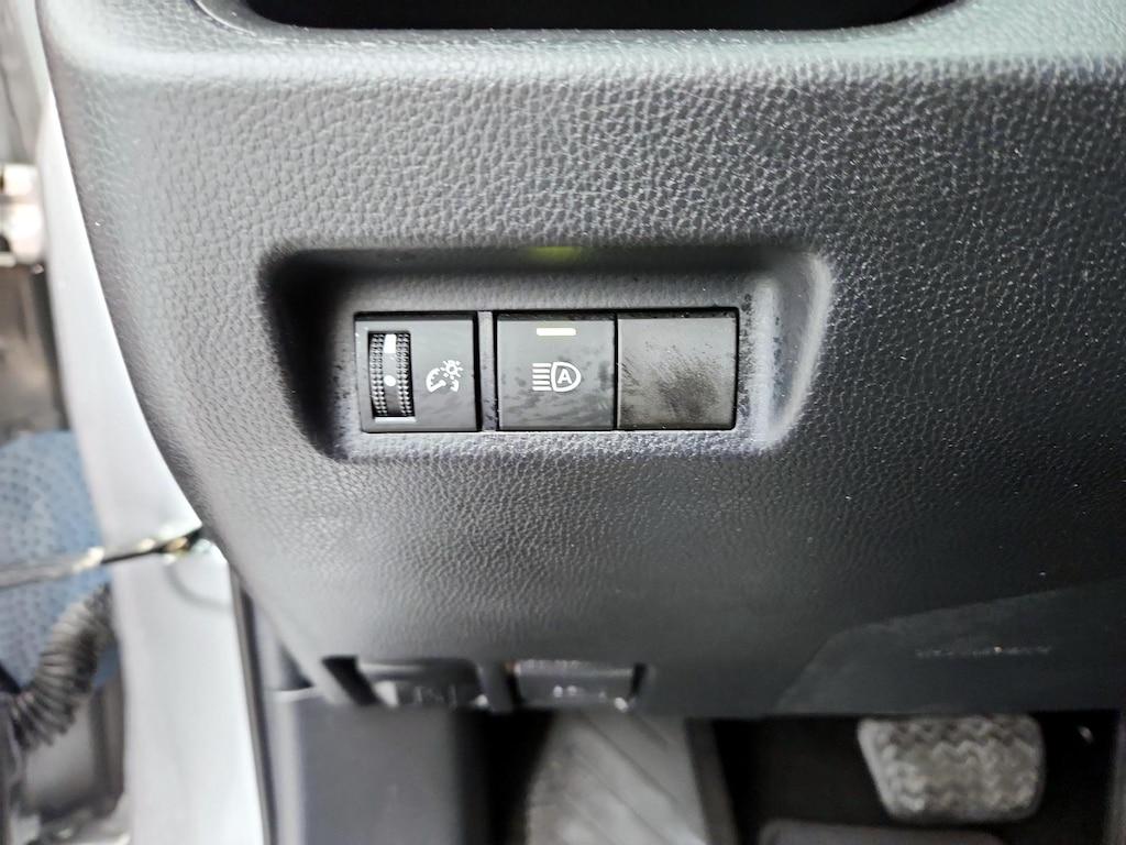 used 2021 Toyota RAV4 car, priced at $27,998