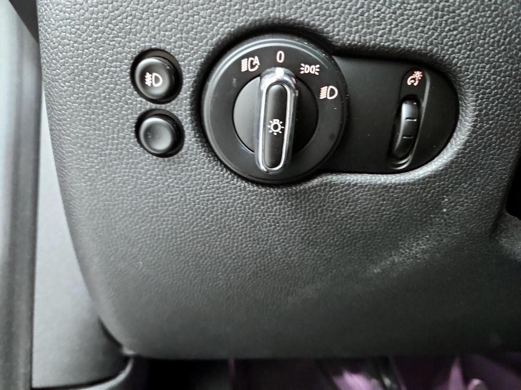 used 2020 MINI Hardtop car, priced at $18,998