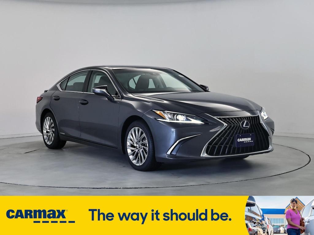used 2022 Lexus ES 300h car, priced at $43,998