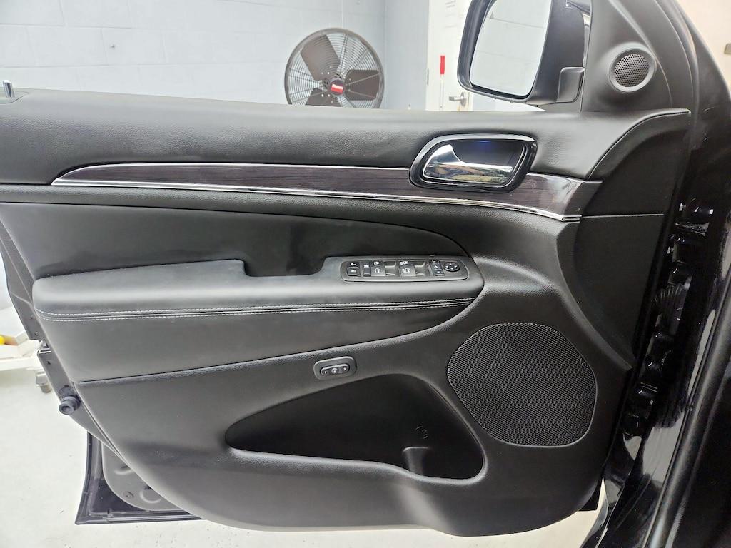 used 2021 Jeep Grand Cherokee car, priced at $31,998