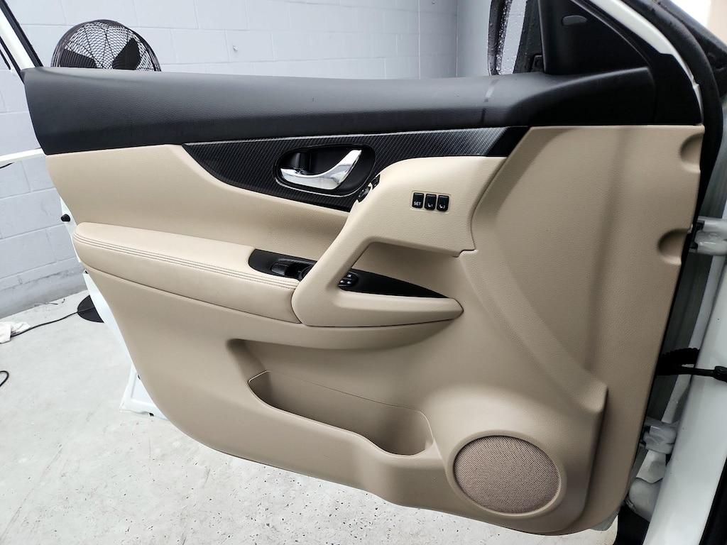 used 2020 Nissan Rogue car, priced at $22,998