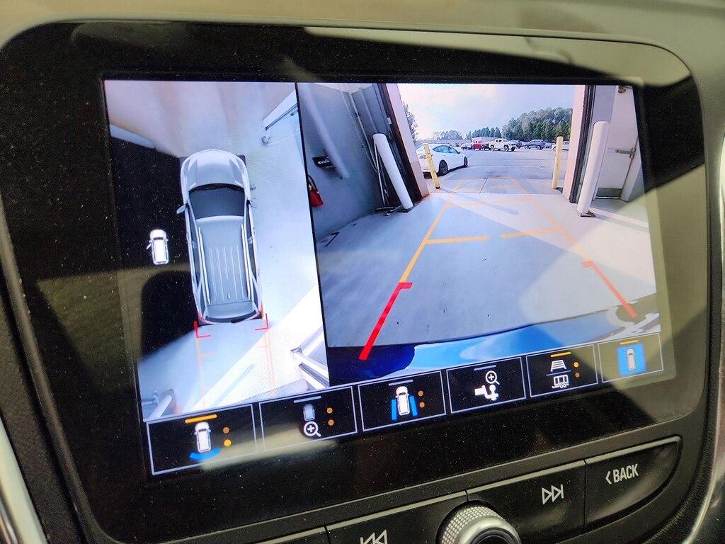 used 2022 Chevrolet Equinox car, priced at $22,998