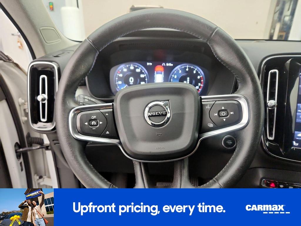 used 2019 Volvo XC40 car, priced at $21,998