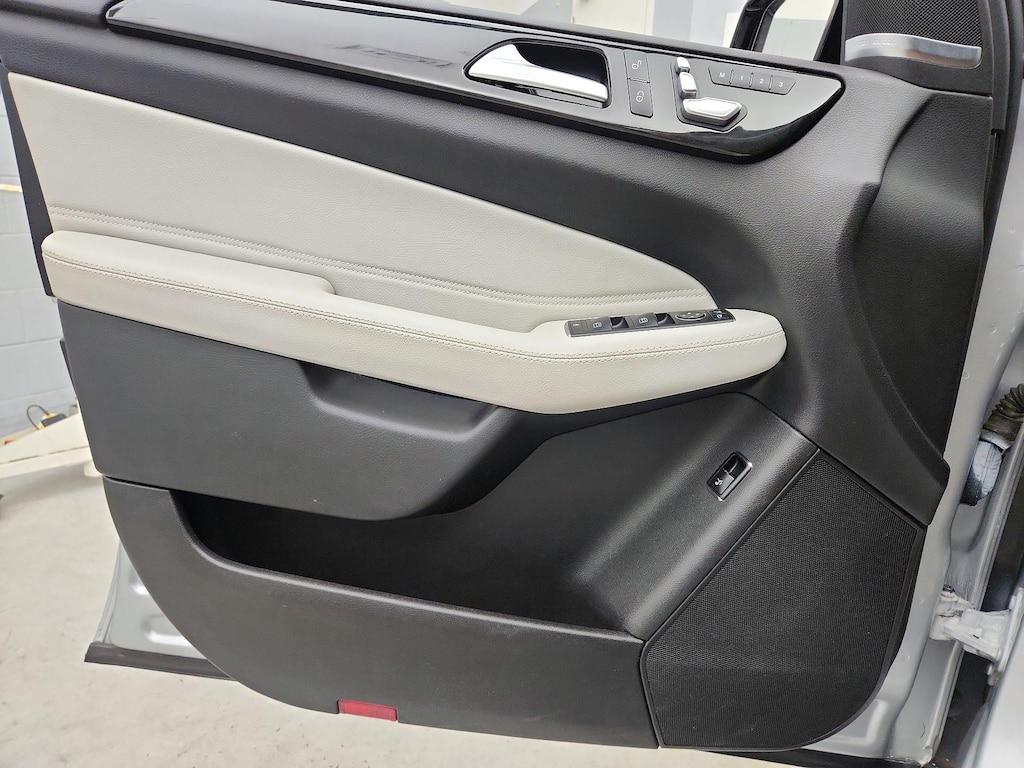 used 2019 Mercedes-Benz GLE 400 car, priced at $26,998