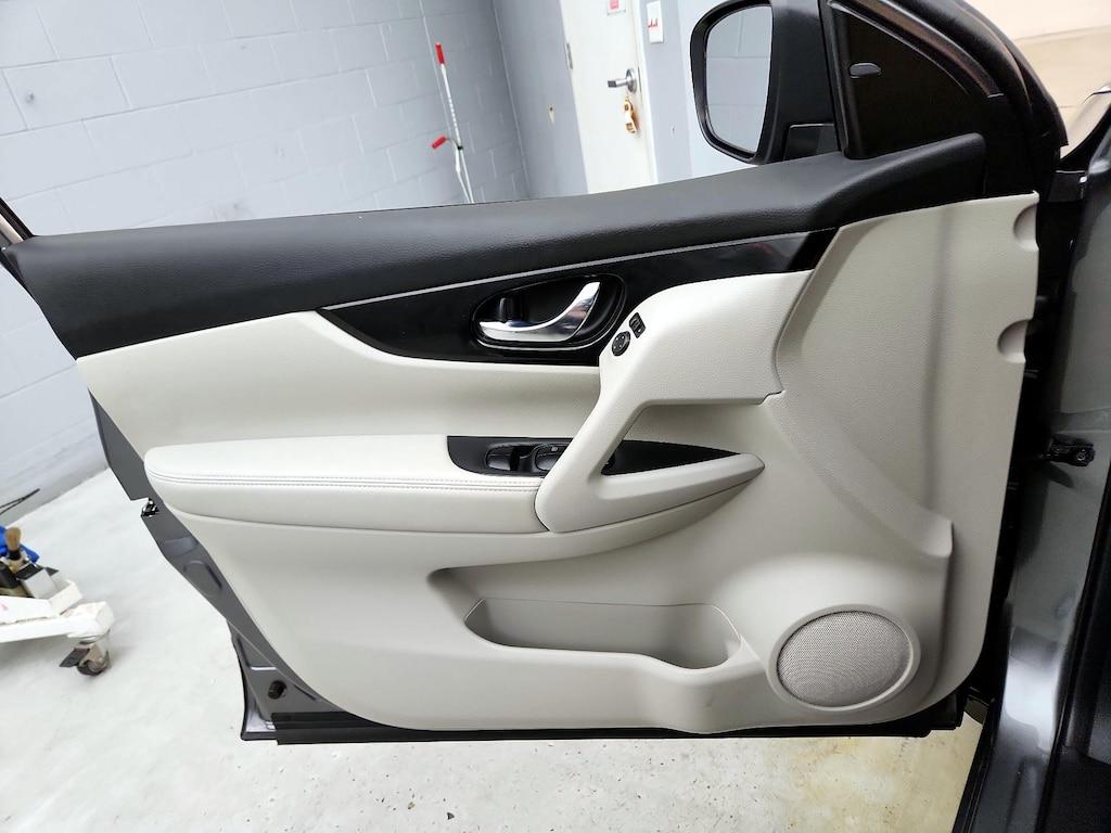 used 2021 Nissan Rogue Sport car, priced at $22,998