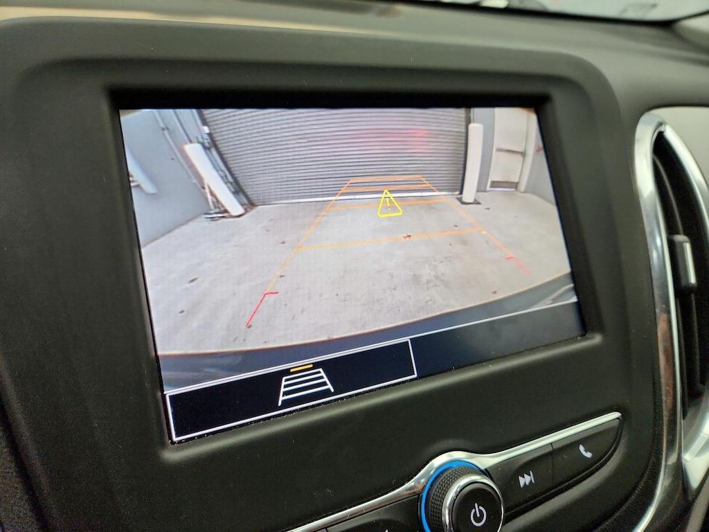 used 2023 Chevrolet Equinox car, priced at $22,998