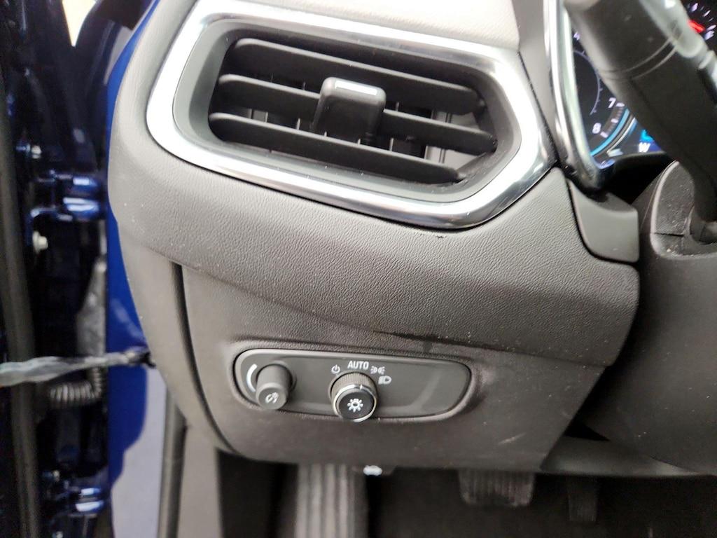 used 2023 Chevrolet Equinox car, priced at $22,998