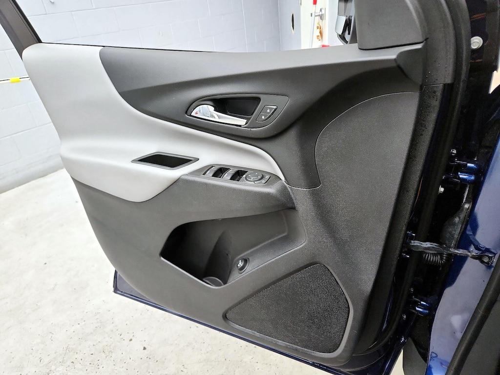 used 2023 Chevrolet Equinox car, priced at $22,998