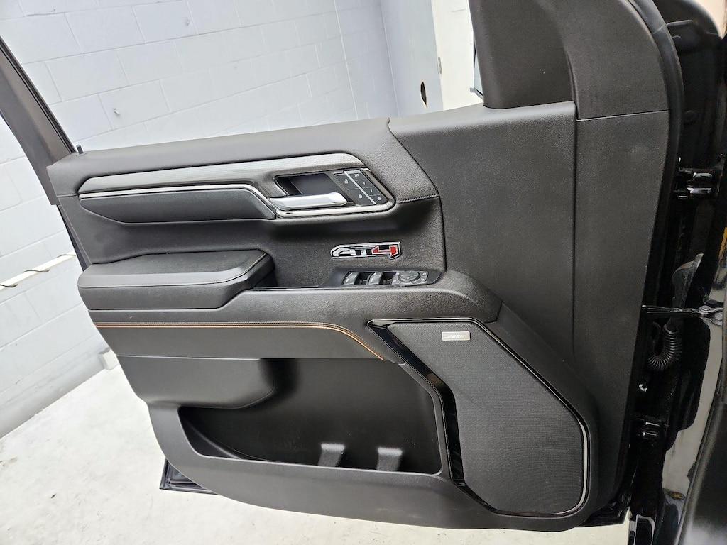 used 2023 GMC Sierra 1500 car, priced at $43,998