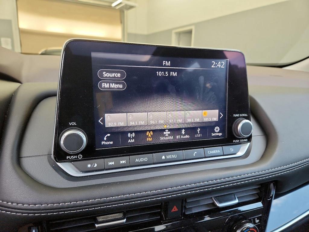 used 2023 Nissan Rogue car, priced at $25,998