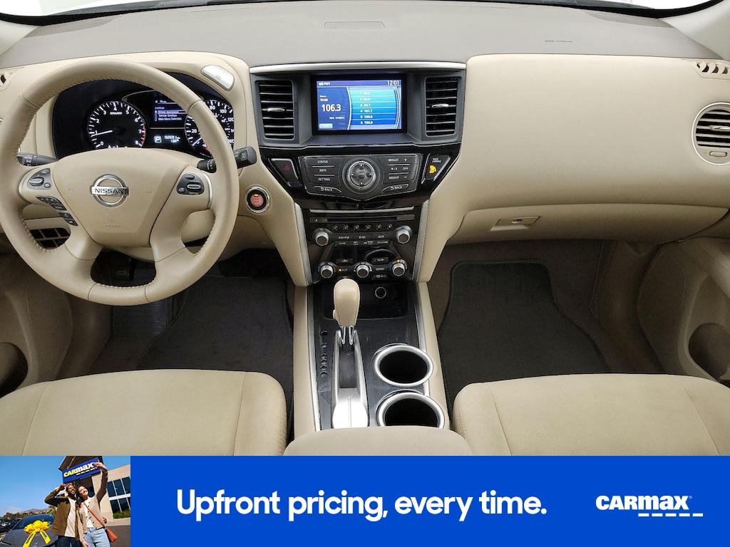 used 2014 Nissan Pathfinder car, priced at $14,998