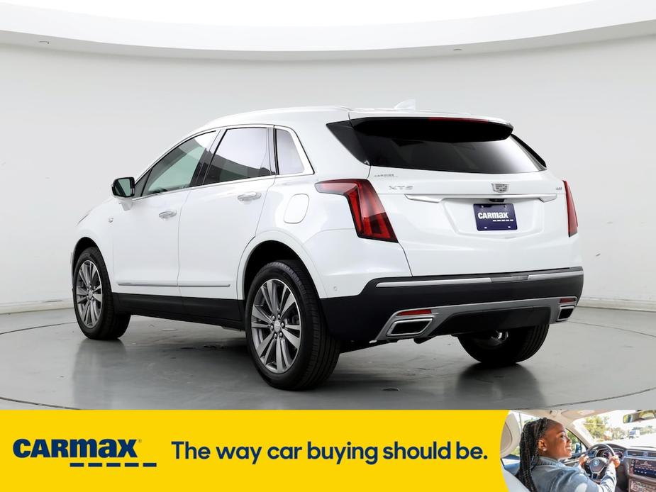 used 2022 Cadillac XT5 car, priced at $34,998