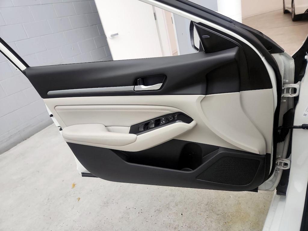 used 2023 Nissan Altima car, priced at $22,998