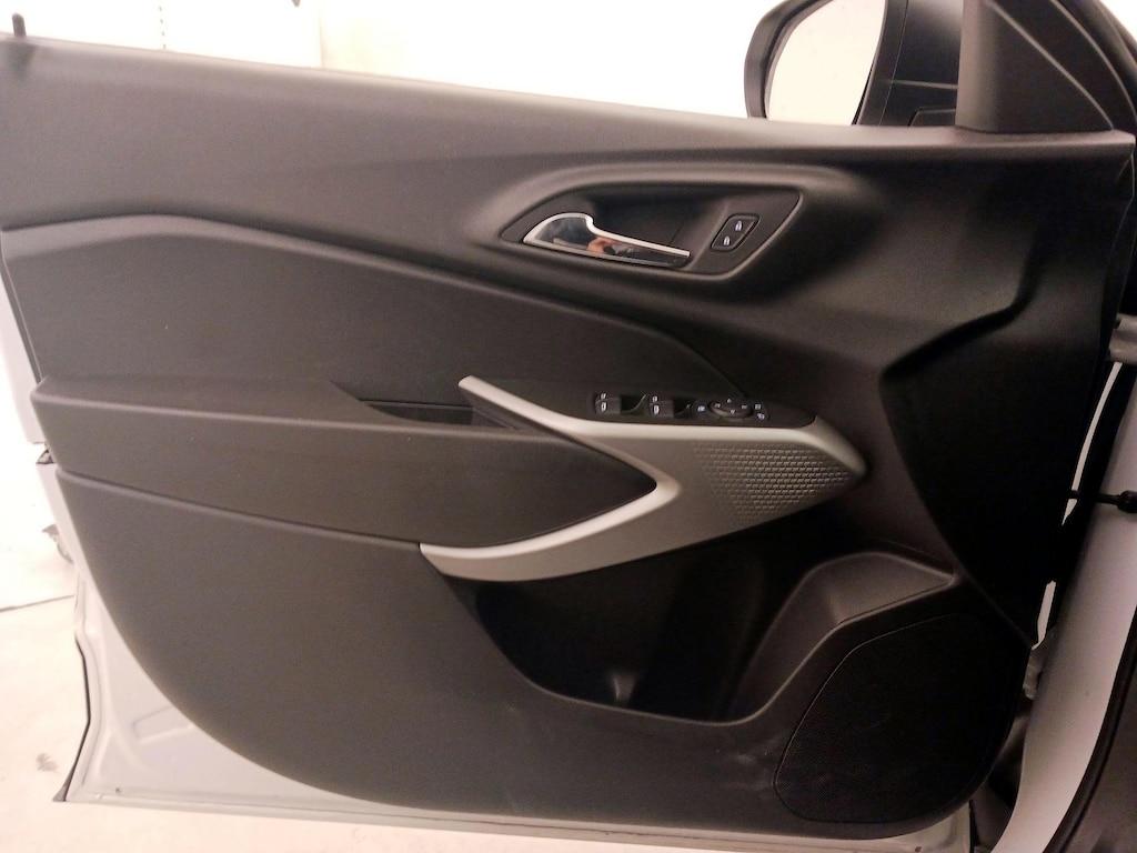 used 2024 Chevrolet Trax car, priced at $22,998