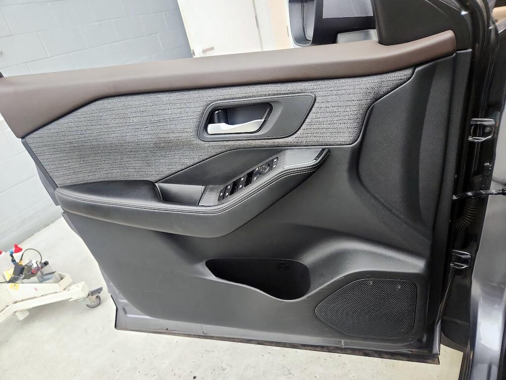 used 2023 Nissan Rogue car, priced at $21,998
