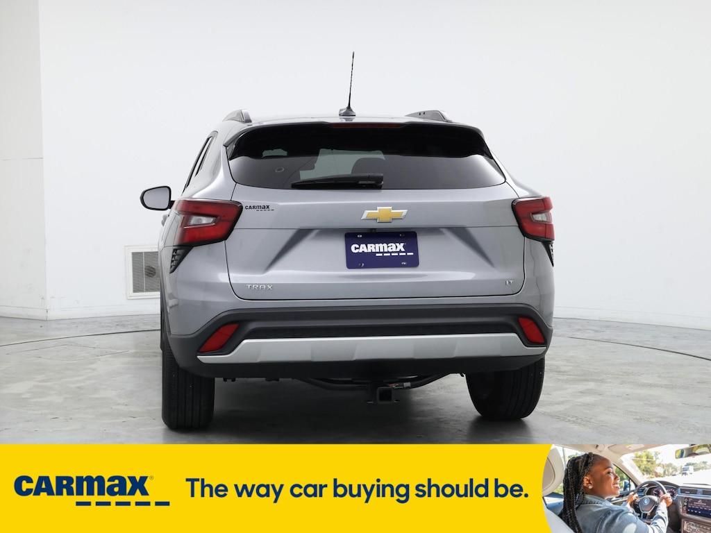 used 2024 Chevrolet Trax car, priced at $22,998