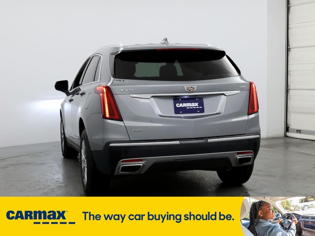 used 2023 Cadillac XT5 car, priced at $30,998