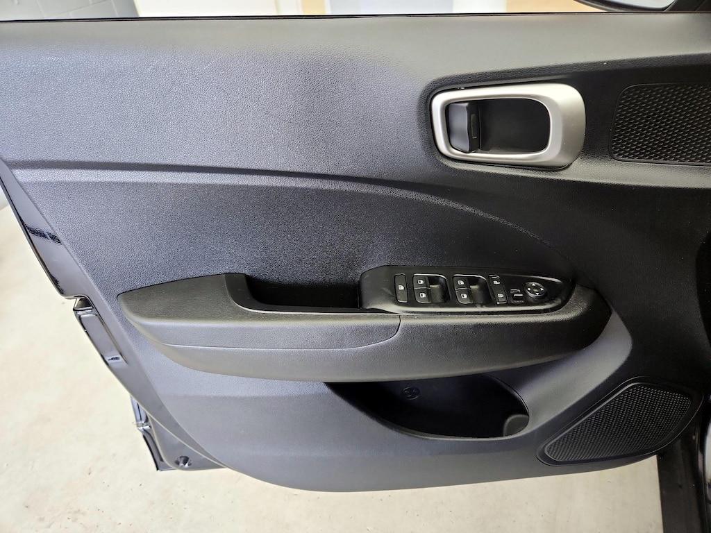 used 2022 Hyundai Venue car, priced at $18,998