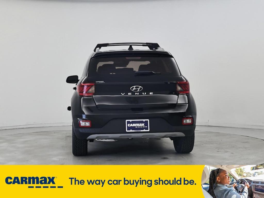 used 2022 Hyundai Venue car, priced at $18,998