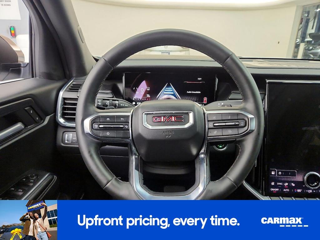 used 2025 GMC Acadia car, priced at $35,998