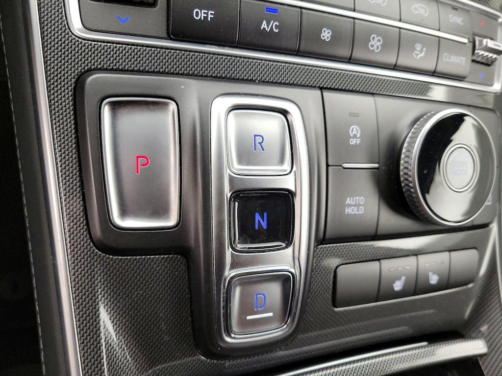 used 2022 Hyundai Santa Fe car, priced at $27,998