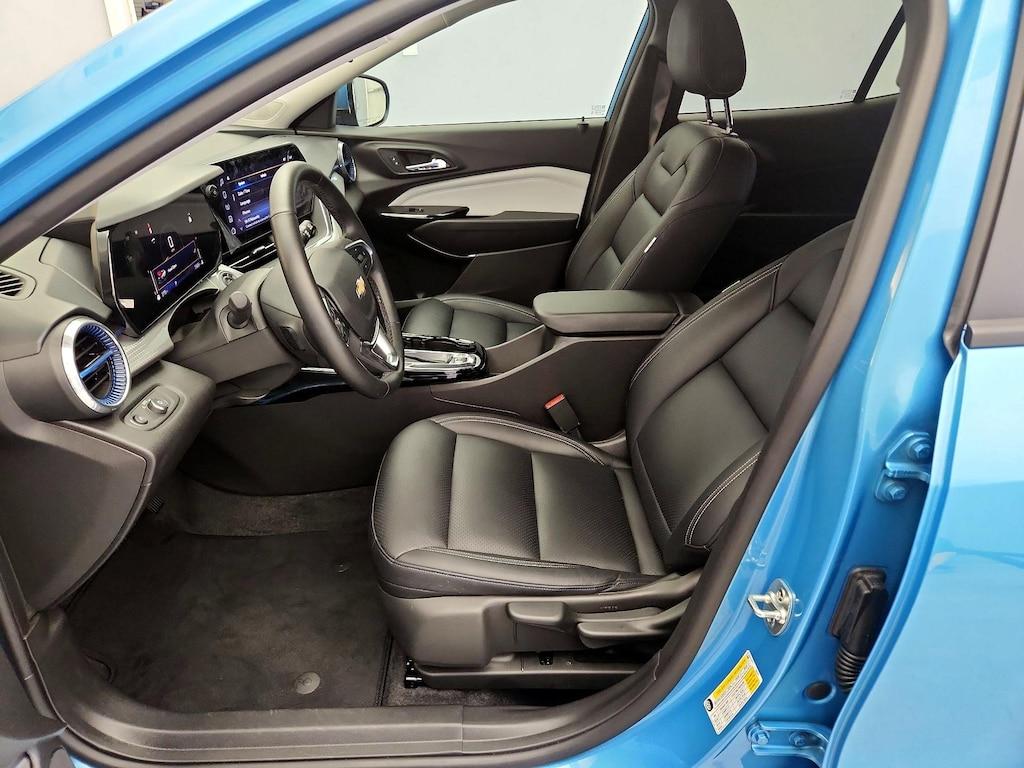 used 2025 Chevrolet Trax car, priced at $24,998