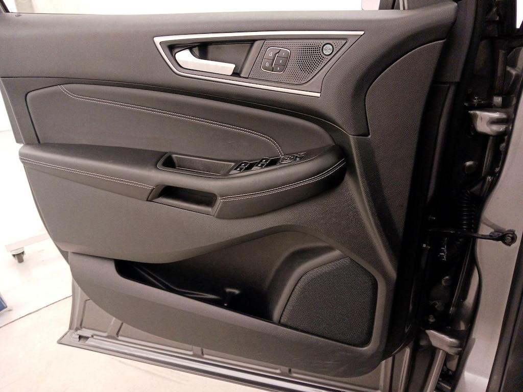 used 2022 Ford Edge car, priced at $28,998