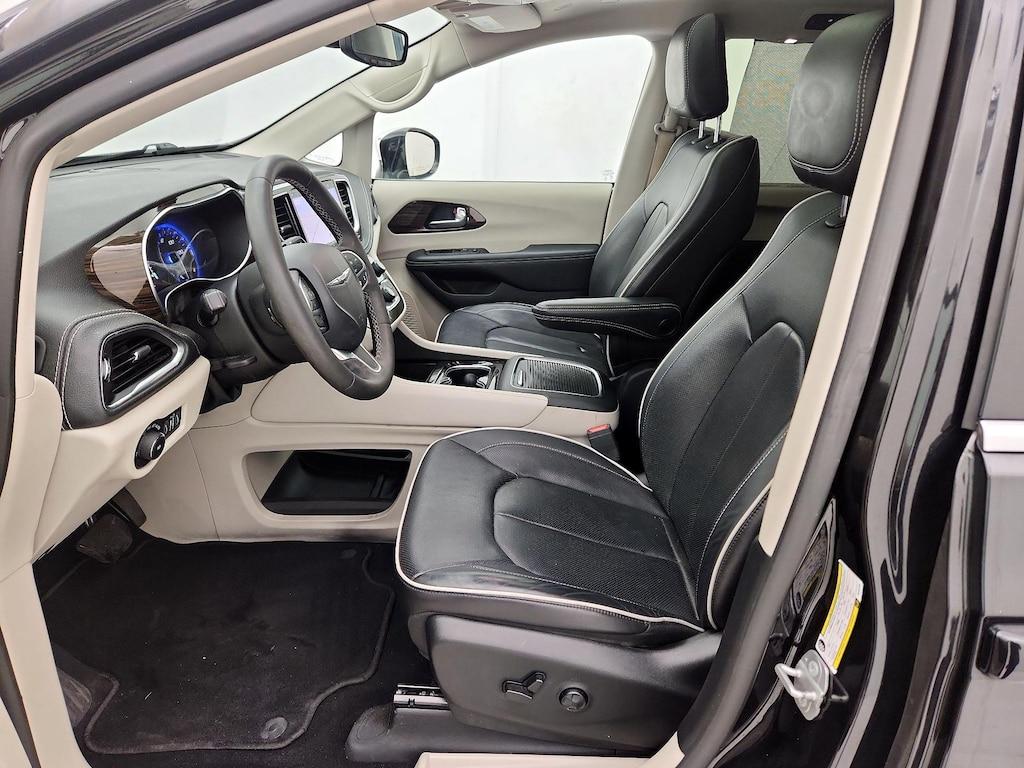 used 2022 Chrysler Pacifica car, priced at $34,998