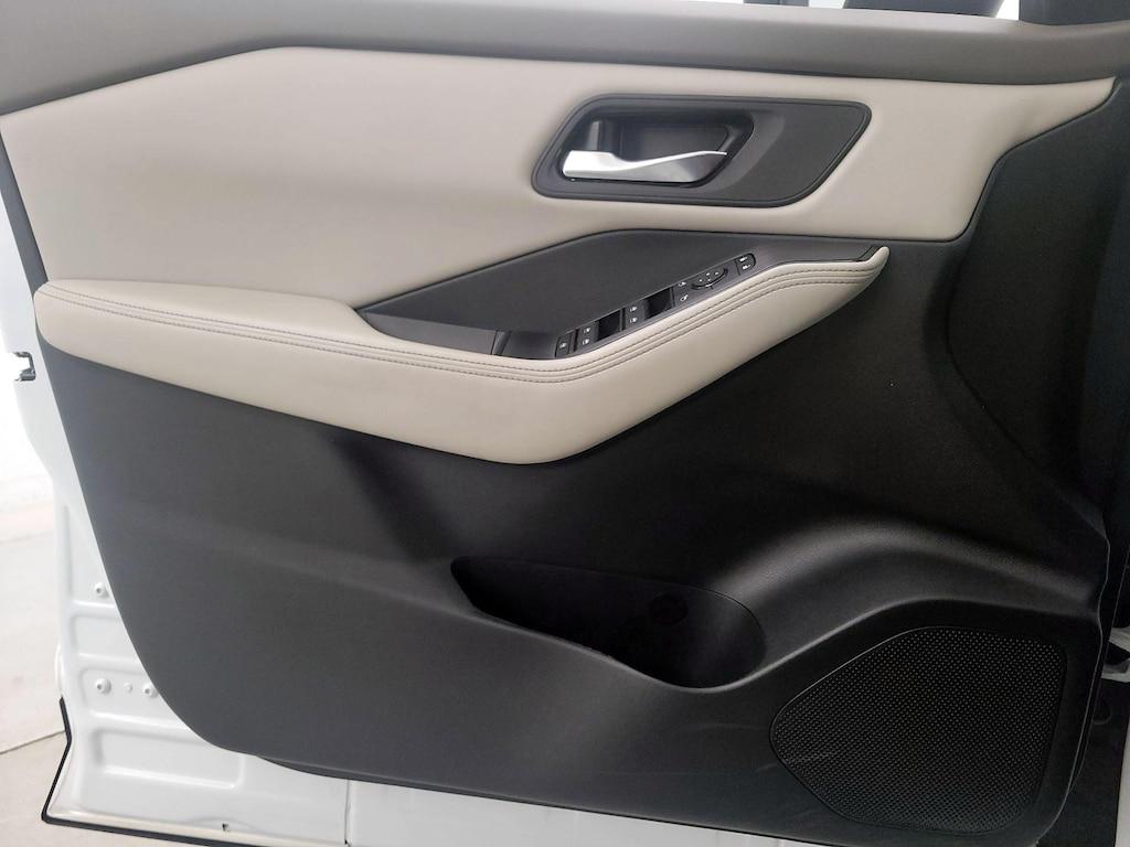 used 2024 Nissan Rogue car, priced at $24,998