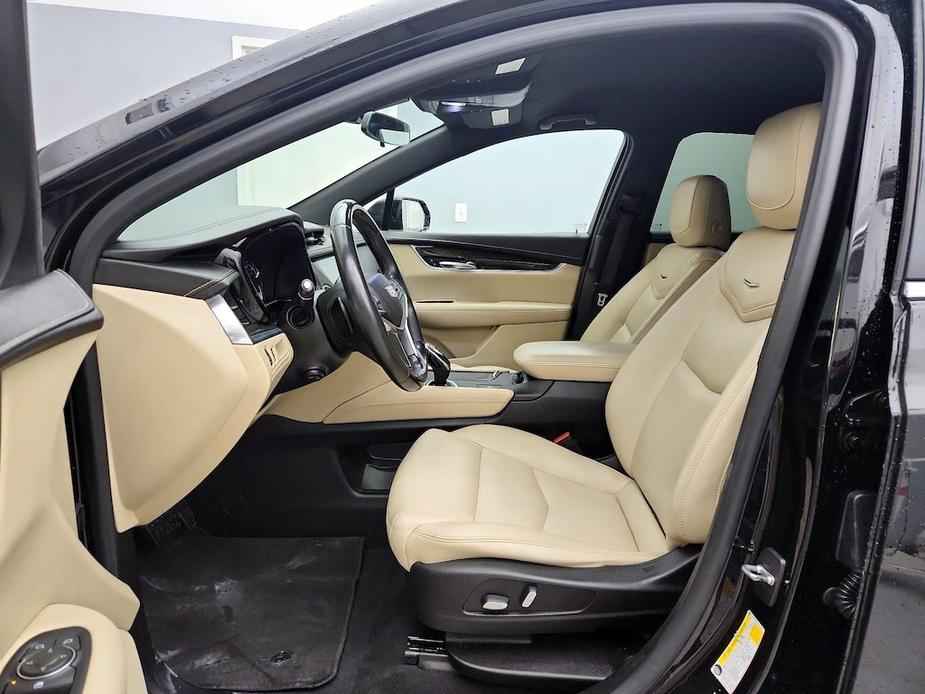 used 2018 Cadillac XT5 car, priced at $20,998