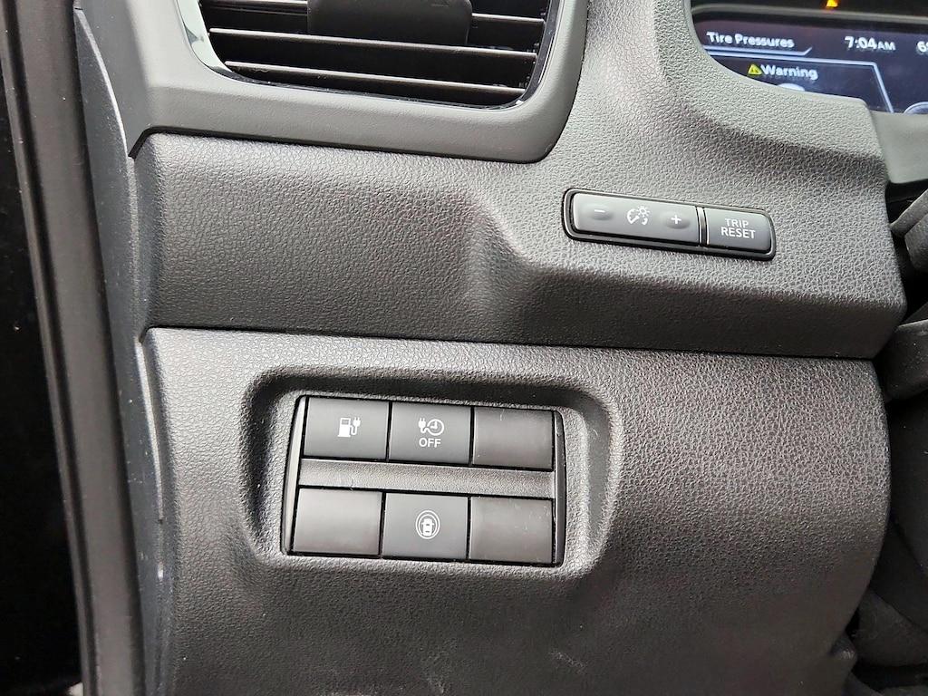 used 2022 Nissan Leaf car, priced at $14,998