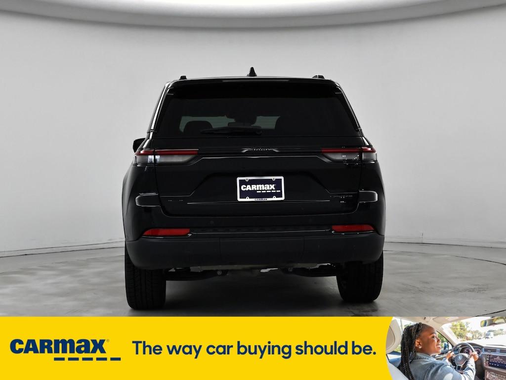 used 2023 Jeep Grand Cherokee car, priced at $33,998