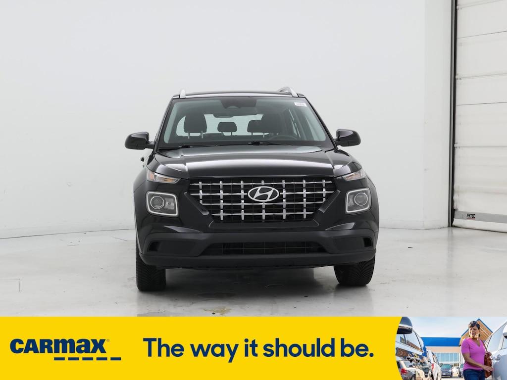 used 2023 Hyundai Venue car, priced at $18,998