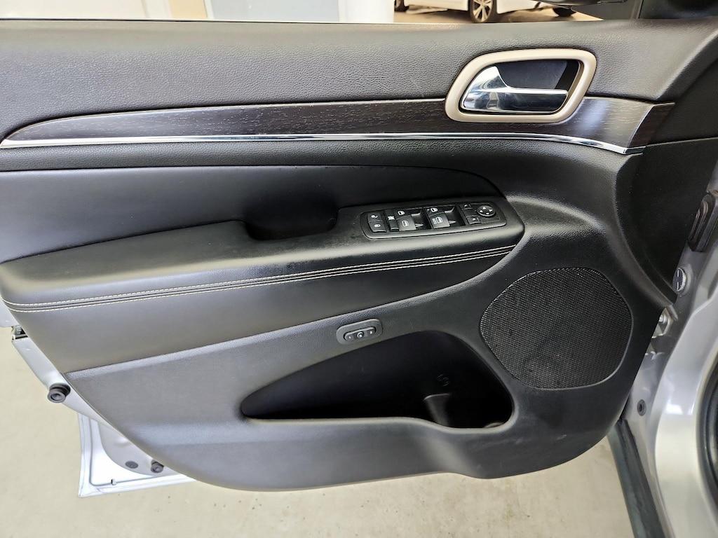 used 2014 Jeep Grand Cherokee car, priced at $16,998