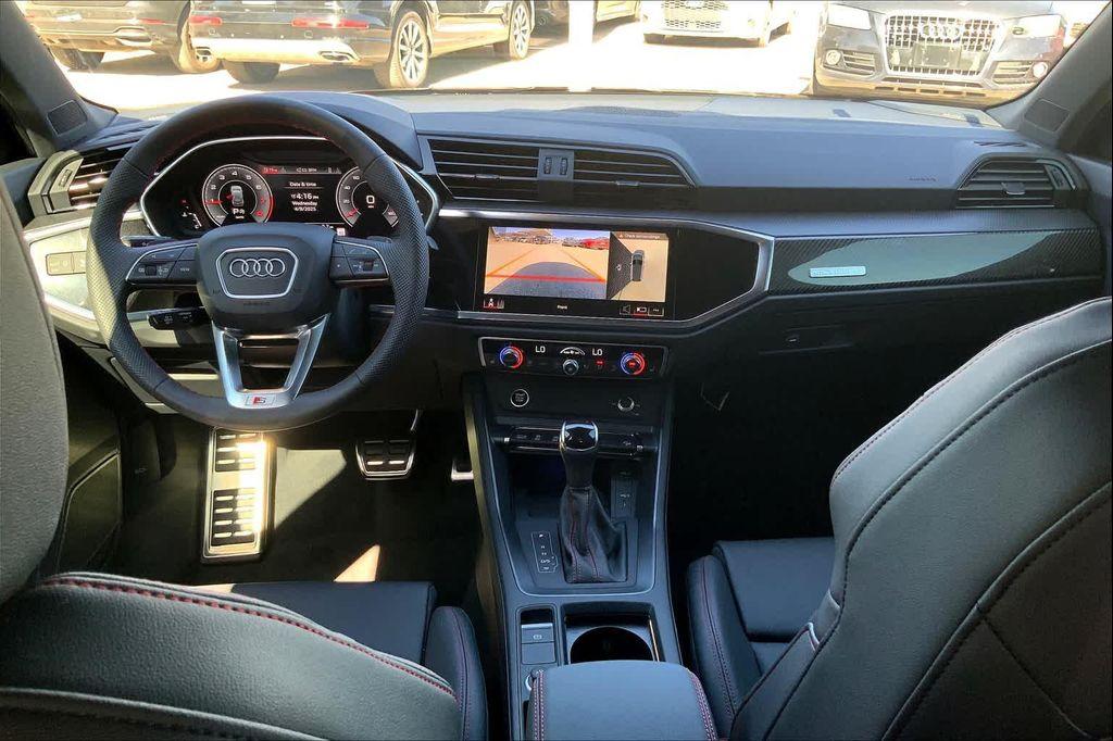 new 2025 Audi Q3 car