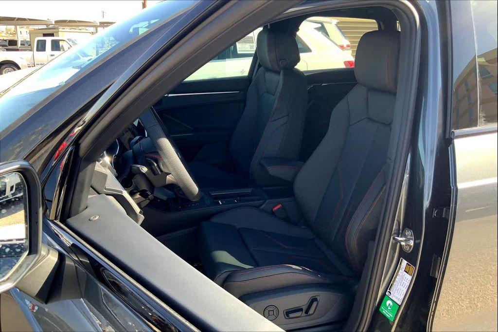 new 2025 Audi Q3 car