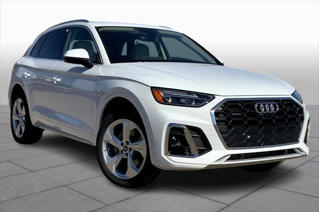 new 2025 Audi Q5 car, priced at $59,035