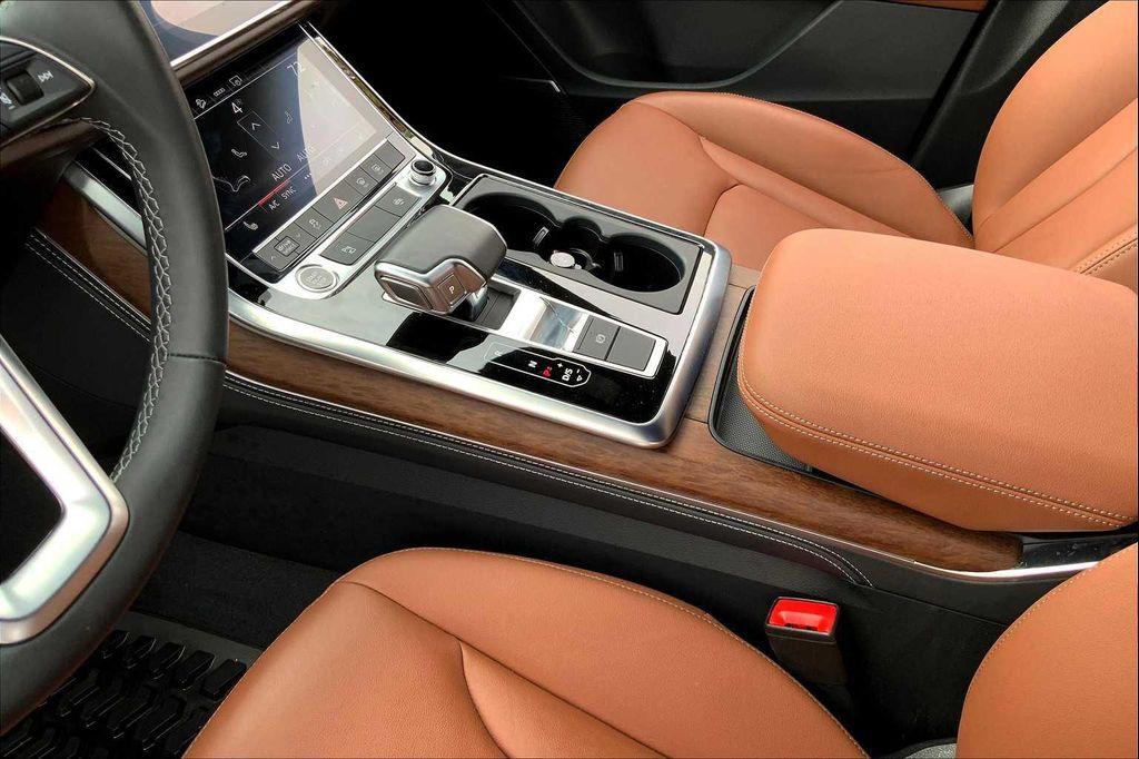 used 2025 Audi Q7 car, priced at $53,150