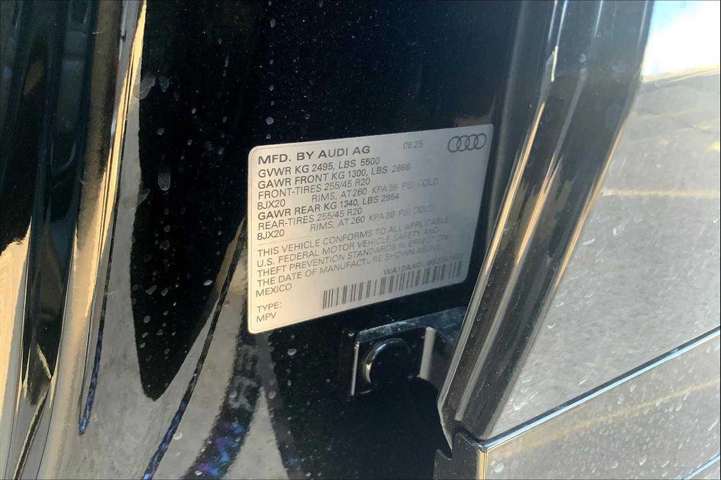 new 2025 Audi Q5 car, priced at $59,300