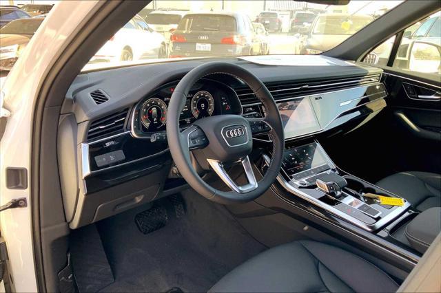 new 2025 Audi Q7 car, priced at $65,600